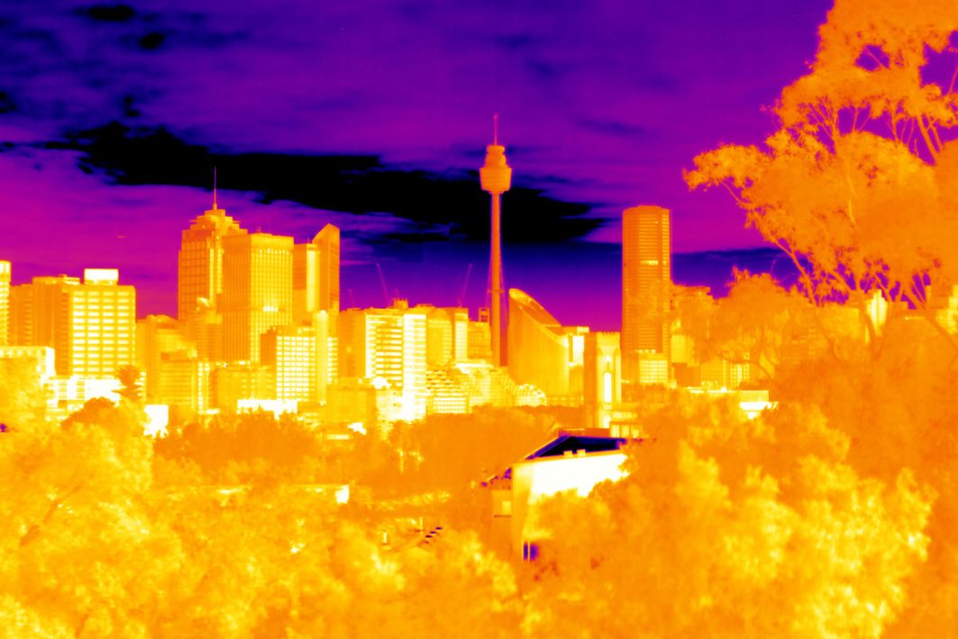 Beweis per Wärmebildkamera: Dicht bebaute Städte sind besonders stark von Hitzewellen betroffen.